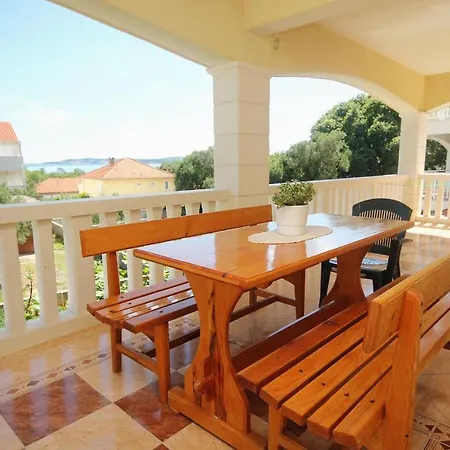 With Parking Space Orebic, Peljesac - 10092