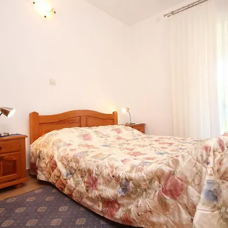 With Parking Space Orebic, Peljesac - 10092 Оребич