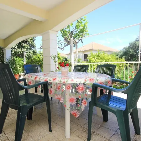 With Parking Space Orebic, Peljesac - 10092