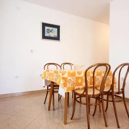 With Parking Space Orebic, Peljesac - 10092 Апартаменты *