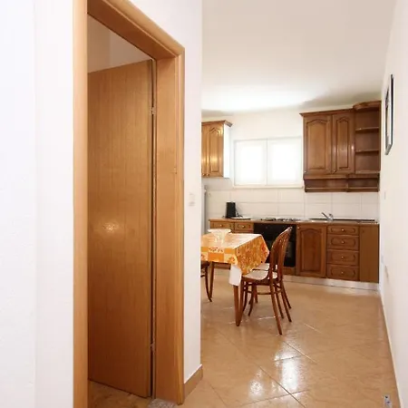 With Parking Space Orebic, Peljesac - 10092 Апартаменты Оребич