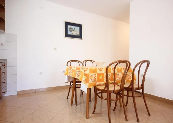 With Parking Space Orebic, Peljesac - 10092 Апартаменты *