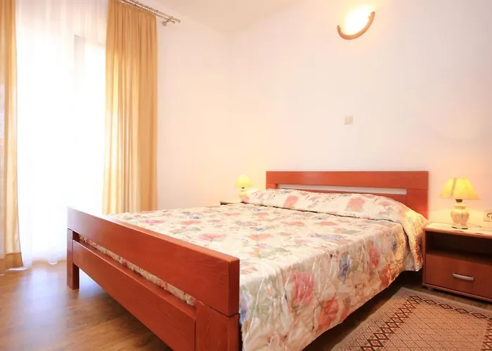 With Parking Space Orebic, Peljesac - 10092 Apartamento Orebić