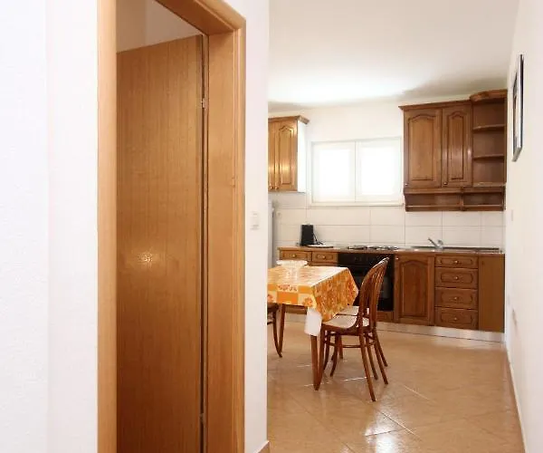 With Parking Space Orebic, Peljesac - 10092 Apartamento Orebić